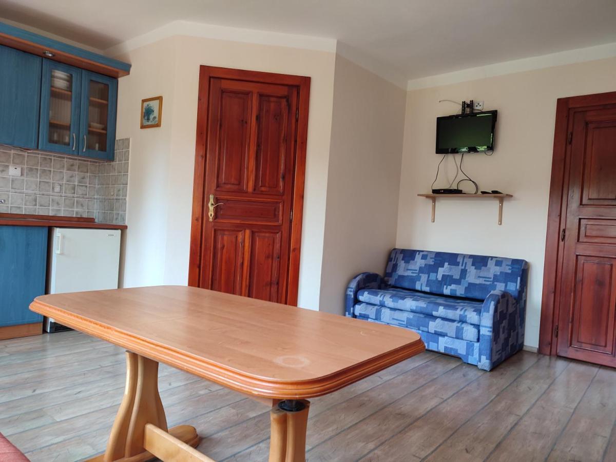 Apartmany Chřibská Extérieur photo